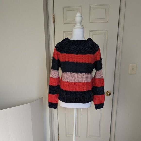 ONLY brand sweater Size M - NWOT - Picture 1 of 8